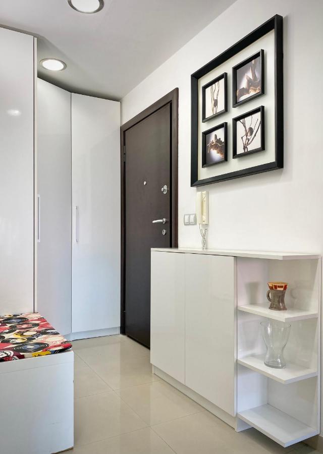 Entire Apartment For 4 Guests In Sofia Exterior photo